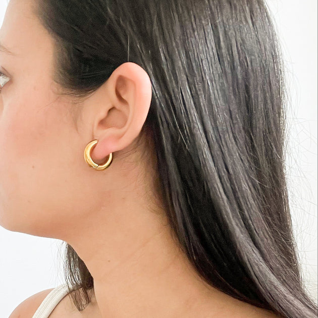 Bold Gold Hoop