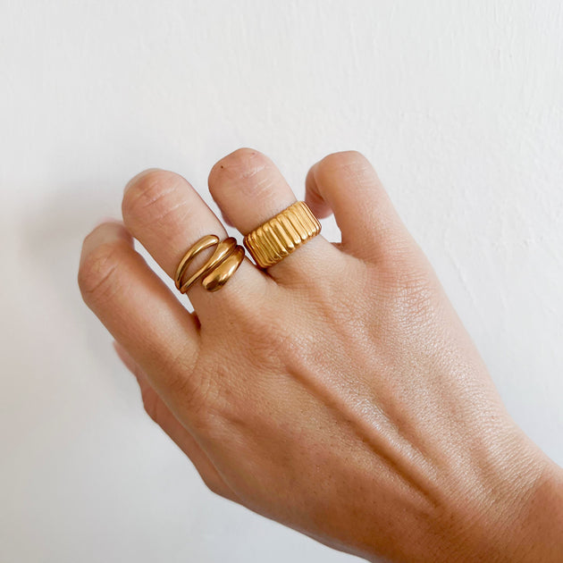 Ribbed bold
